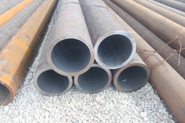 喀什大口径壁厚无缝钢管