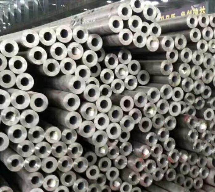 喀什GB8162结构用无缝钢管