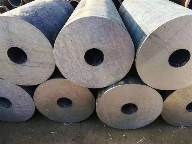 喀什厚壁热轧无缝钢管