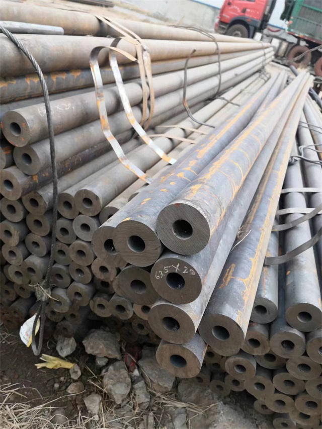 喀什q235b无缝钢管